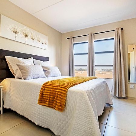 Appartamento Airport Heights Boksburg Esterno foto